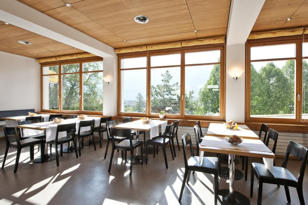 Laagers Garni Hotel Samedan
